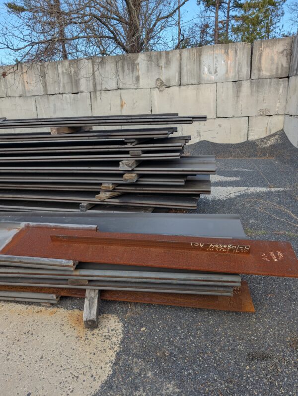 PS 31 Sheet Pile - Some With Connector Plates